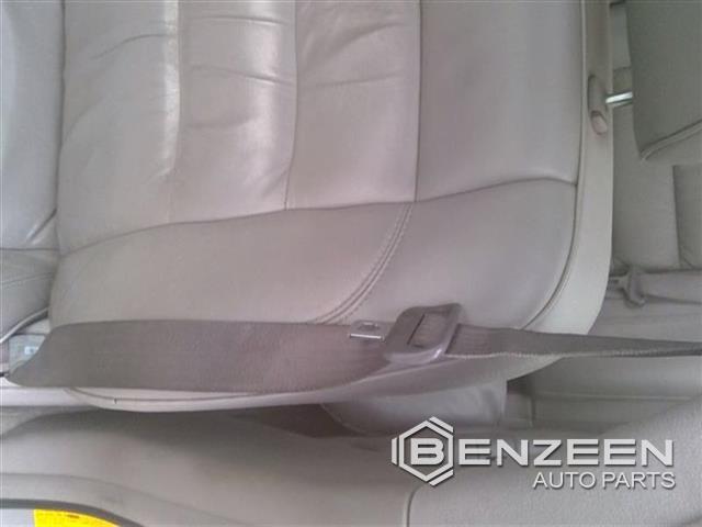 2003 Lexus GS 300 Front Seat Belt