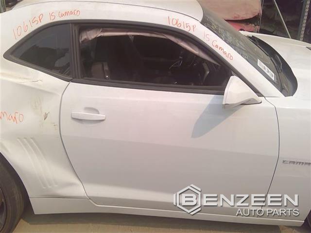 2010 Chevrolet Camaro Front Door (Right)