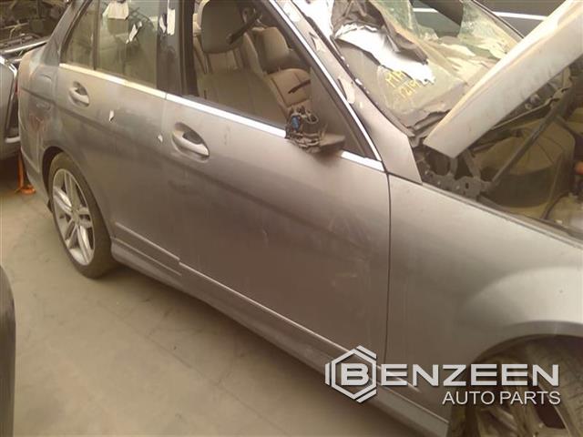 2008 Mercedes-Benz C250 Front Door (Right)