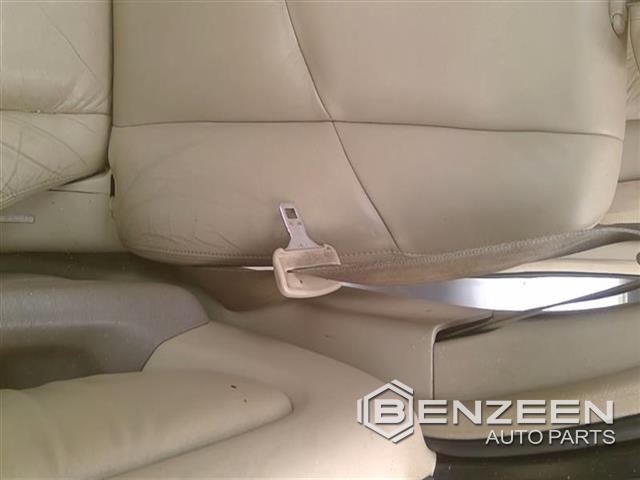 2002 Lexus RX 300 Front Seat Belt