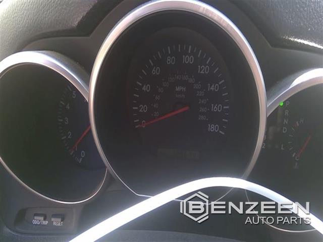 2002 Lexus SC 430 Speedometer / Head Cluster