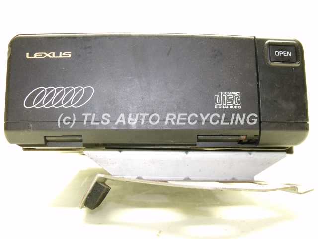 1993 Lexus ES 300 Radio / Amplifier