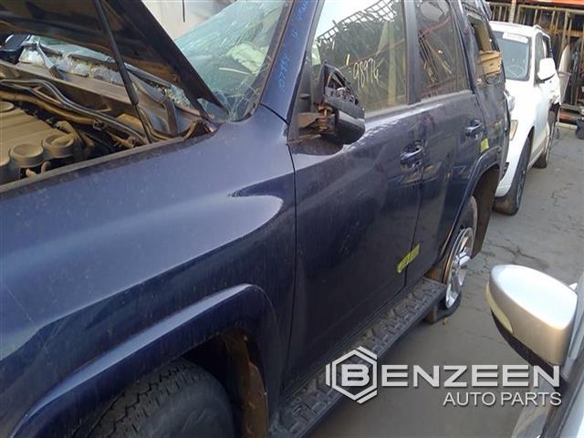2010 Toyota 4 Runner Front Door (Left)