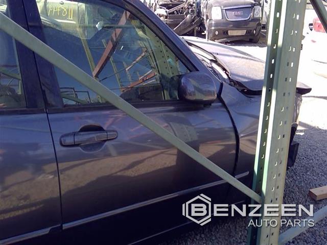 2001 Lexus IS 300 Front Door (Right)