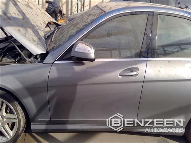 2008 Mercedes-Benz C350 Front Door (Left)