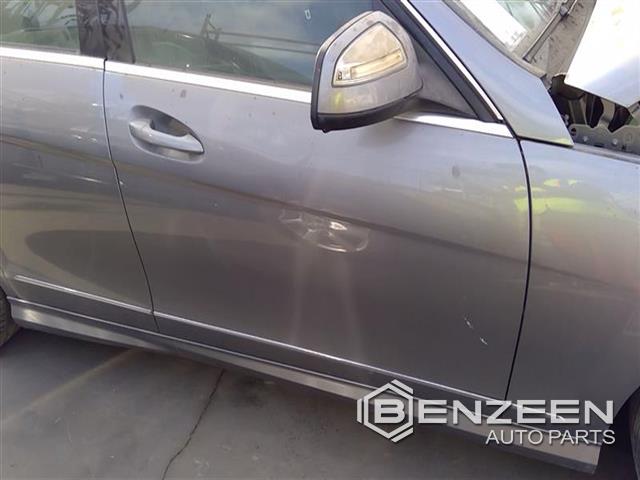 2008 Mercedes-Benz C350 Front Door (Right)