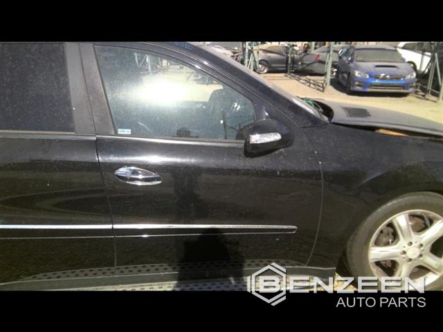2006 Mercedes-Benz ML350 Front Door (Right)