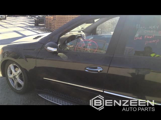 2006 Mercedes-Benz ML350 Front Door (Left)