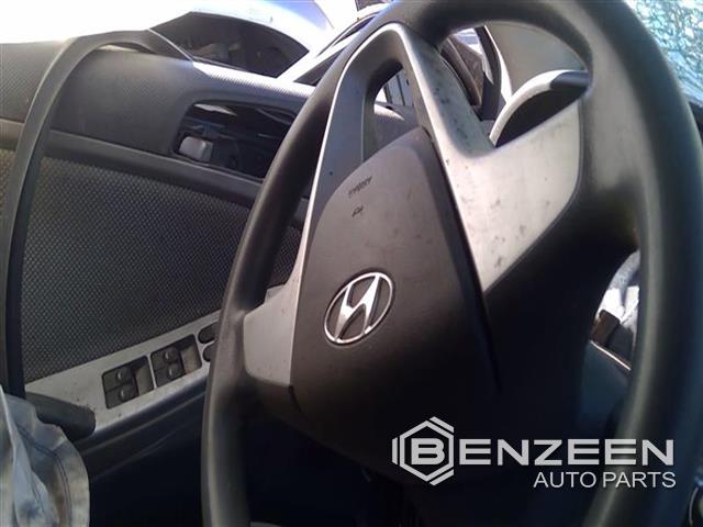 2013 Hyundai Accent Air Bag (Left)