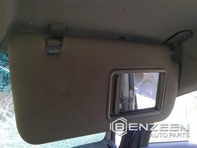 2013 Hyundai Accent Sun Visor (Right)