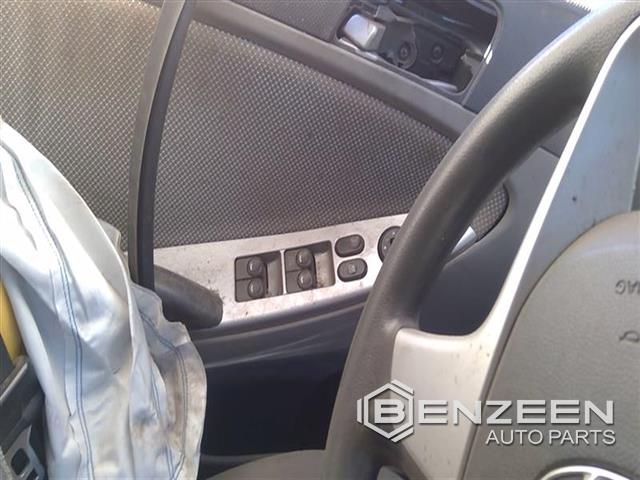 2013 Hyundai Accent Door Electric Switch (Left)