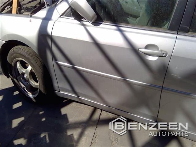 2007 Toyota Camry Hybrid Front Door (Left)