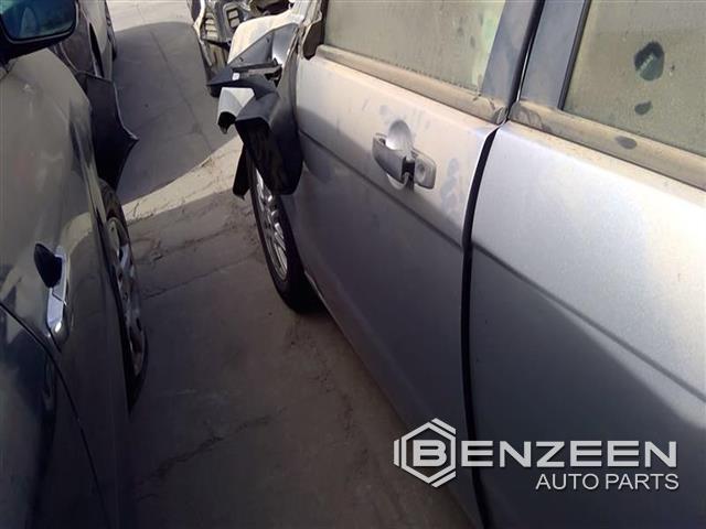 2008 Ford Focus Front Door (Left)