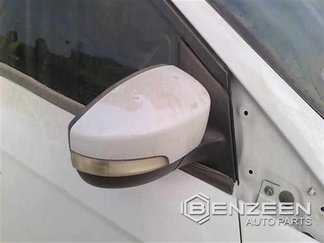 2014 Ford Focus Side View Mirror (Right)