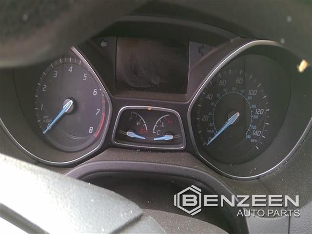 2014 Ford Focus Speedometer / Head Cluster