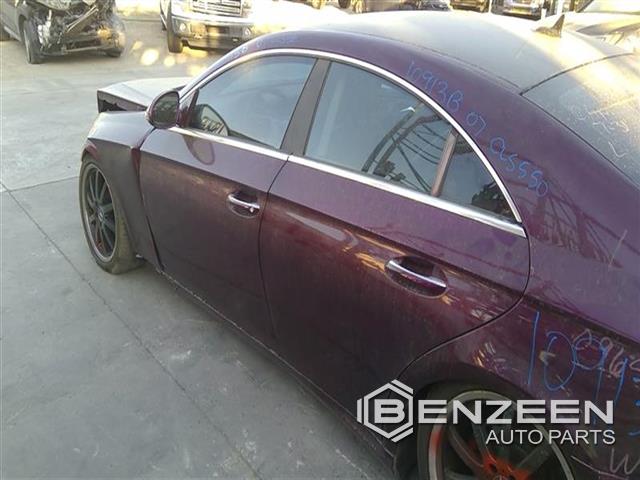 2007 Mercedes-Benz CLS550 Center Pillar (Left)