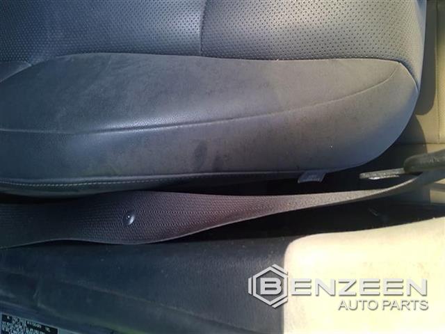 2016 Lexus GX 460 Front Seat Belt