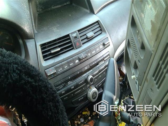 2008 Honda Accord Radio / Amplifier