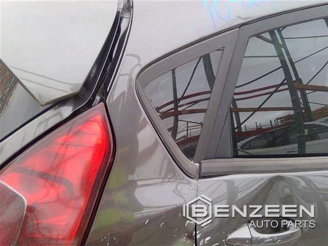 2019 FORD Fiesta Quarter Glass (Right)