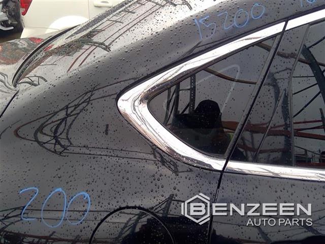 2015 Chrysler 200 Quarter Glass (Right)