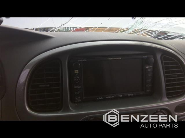 2005 Toyota Sequoia Display Screen Navigation GPS Radio