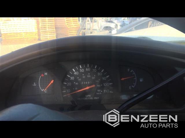 1998 Toyota Tacoma Speedometer / Head Cluster