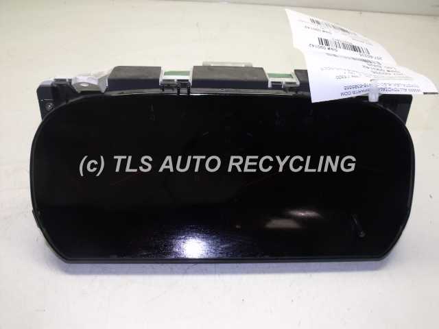 1998 Lexus ES 300 Speedometer / Head Cluster
