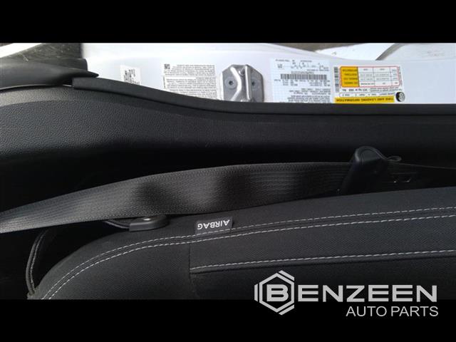 2017 Ford Mustang Front Seat Belt
