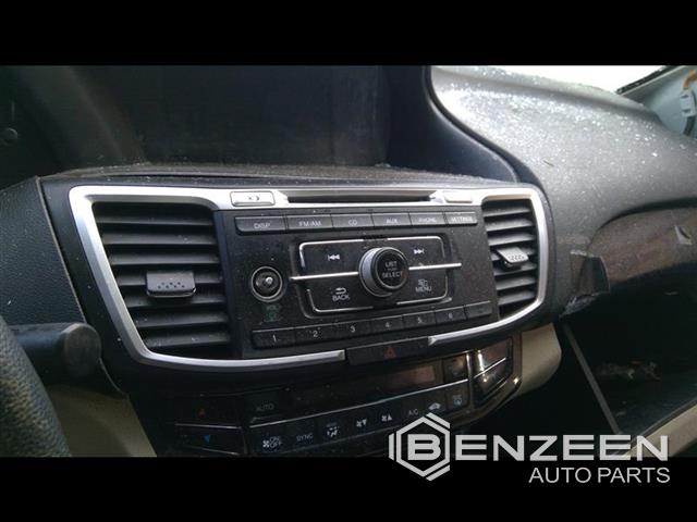 2017 Honda Accord Radio / Amplifier