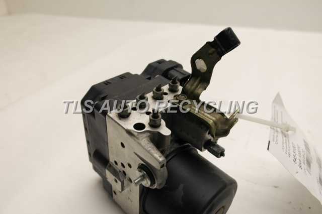 2005 Scion xB ABS Pump