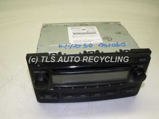 2005 Toyota Celica Radio / Amplifier