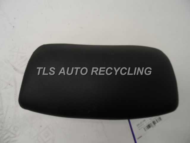 2006 Lexus IS 250 Headrest