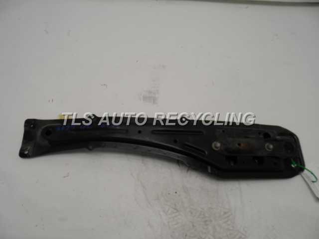 2006 Scion tC Crossmember / K Frame
