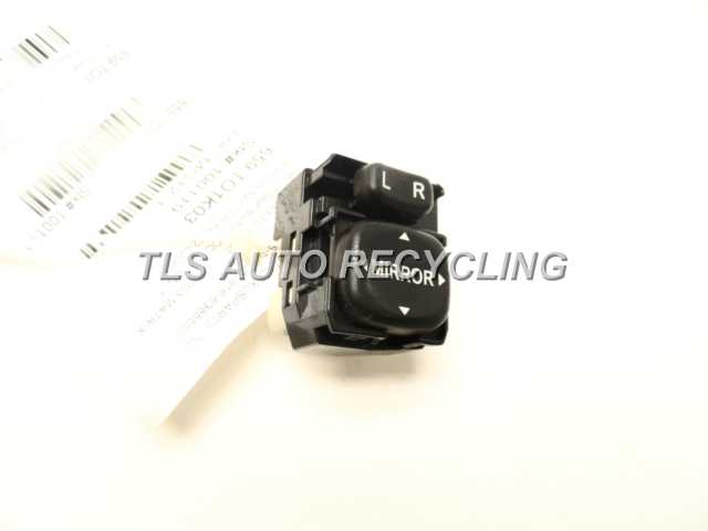 2003 Toyota Matrix Dash / Interior / Seat Switch