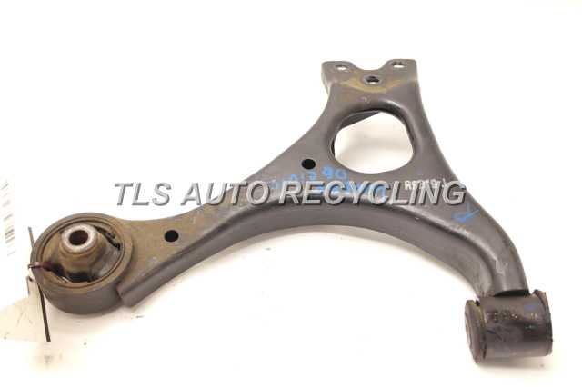 2007 Honda Civic Front Lower Control Arm (Right)