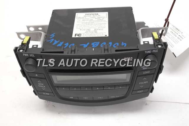 2006 Toyota RAV 4 Radio / Amplifier