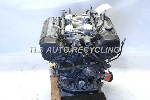 1996 Lexus LS 400 Engine Assembly
