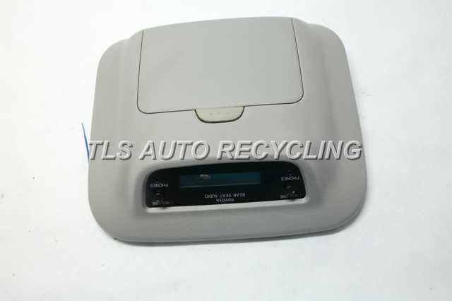 2005 Toyota Sienna Radio / Amplifier