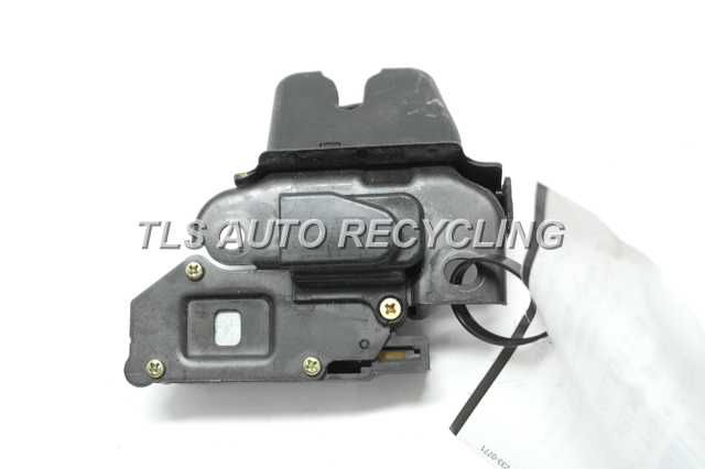 1996 Lexus LS 400 Keys / Latches / Locks