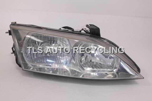 2001 Lexus ES 300 Headlamp Assembly (Right)