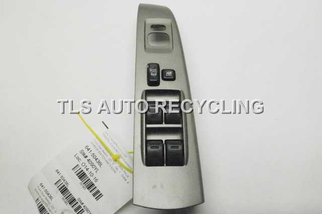 2005 Toyota Prius Door Electric Switch (Left)