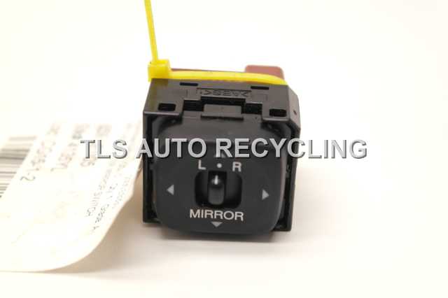 2005 Lexus ES 330 Dash / Interior / Seat Switch
