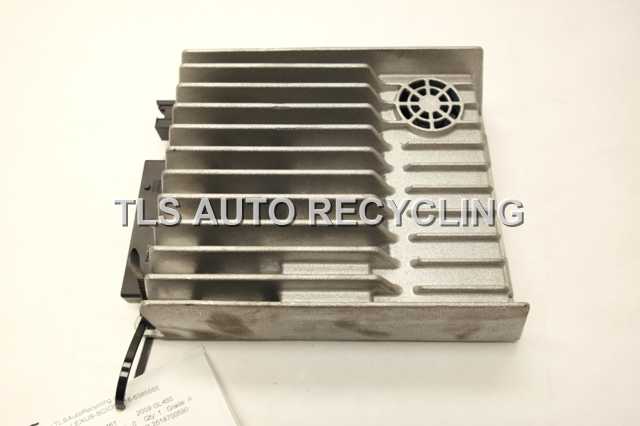 Used 2009 MERCEDES-BENZ GL450 RADIO / AMPLIFIER - OEM 2518700590 ...