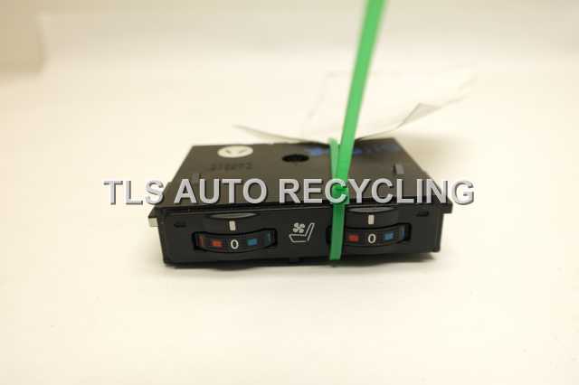 2010 Lexus GS 350 Dash / Interior / Seat Switch