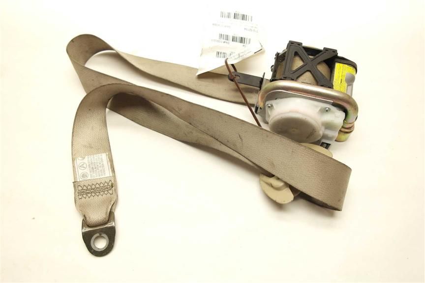 2003 Lexus GX 470 Front Seat Belt