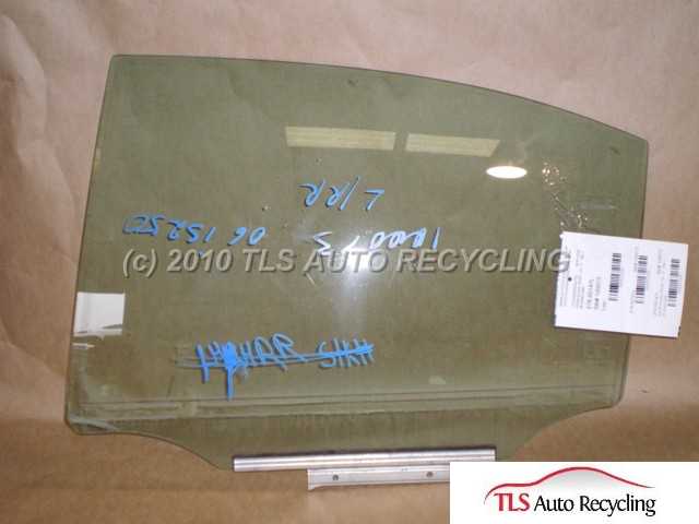 2006 Lexus IS 250 Rear Door Glass (Left)