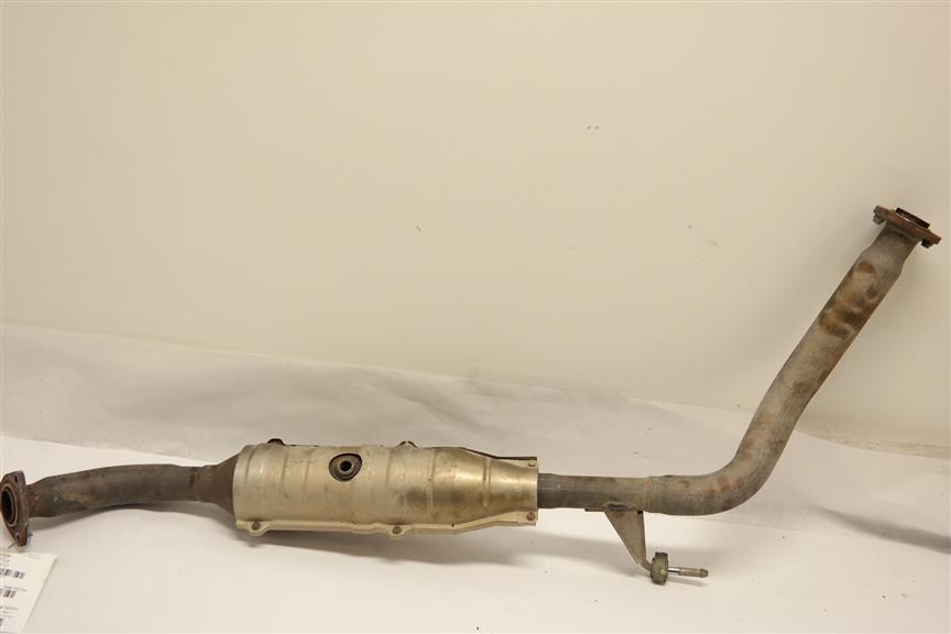 2005 Toyota Sequoia Exhaust Pipe