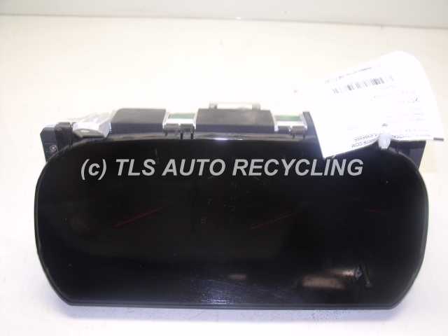 1998 Lexus ES 300 Speedometer / Head Cluster