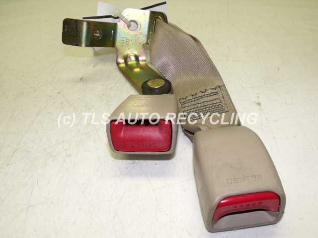 2000 Lexus ES 300 Front Seat Belt
