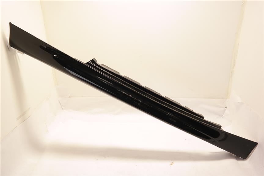 2011 BMW 135i Rocker Panel